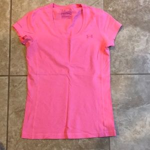 Under Armour semi-fitted scoop-neck short sleeve